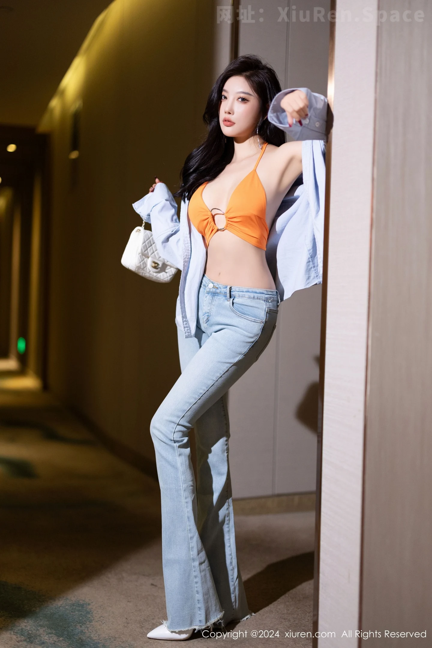 图片[4]-[XiuRen秀人网] VOL.9282 女神杨晨晨Yome性感白色情趣内衣配白丝袜秀丰腴身材诱惑写真80P-秀人网官方网站